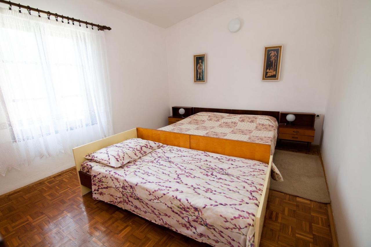 Apartman Kristina Apartment Баньоле Екстериор снимка